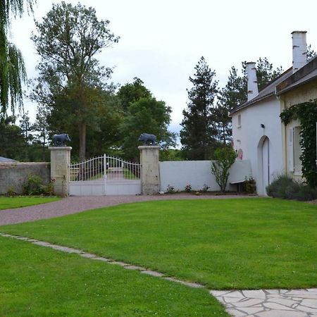 Le Domaine Des Bois Bed & Breakfast Mauzé-Thouarsais Exterior photo