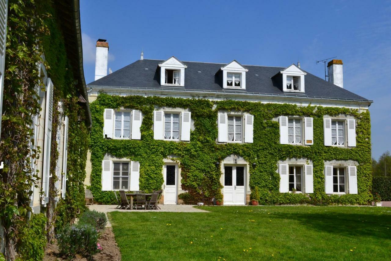 Le Domaine Des Bois Bed & Breakfast Mauzé-Thouarsais Exterior photo