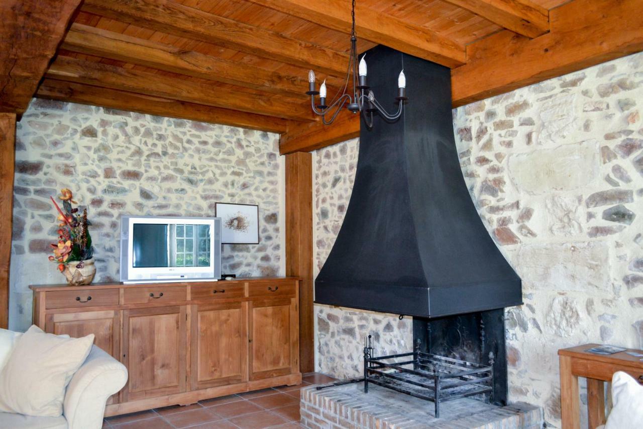 Le Domaine Des Bois Bed & Breakfast Mauzé-Thouarsais Exterior photo