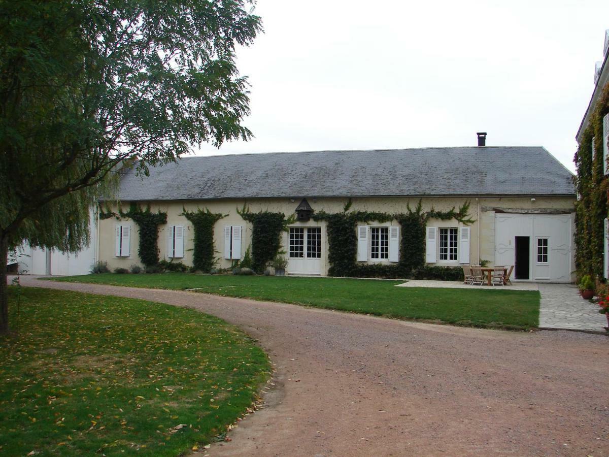 Le Domaine Des Bois Bed & Breakfast Mauzé-Thouarsais Exterior photo